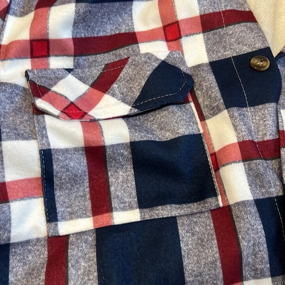 Flannel “Shacket”—“sweatshirt/jacket” - Picture 2 of 4